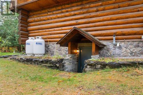 9 Hubertine Gate, Ottawa, ON - Outdoor