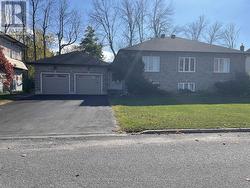 6 JESSIE DRIVE  Perth, ON K7H 3J1