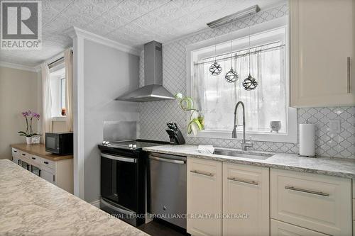 2 Potter Drive, Loyalist (Odessa), ON - Indoor Photo Showing Kitchen With Upgraded Kitchen