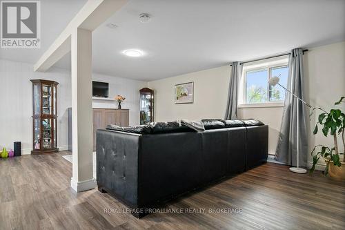 2 Potter Drive, Loyalist (Odessa), ON - Indoor