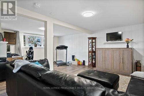 2 Potter Drive, Loyalist (Odessa), ON - Indoor