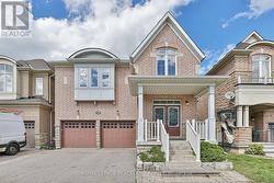 10 PAVLOVA CRESCENT  Richmond Hill, ON L4E 0V9