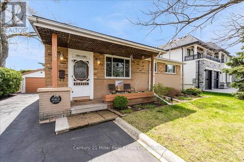 1504 BRIDGE ROAD  Oakville (Wo West), ON L6L 2E3