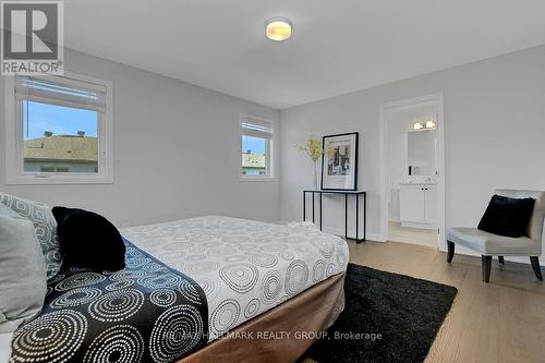 610 Fenwick Way, Ottawa, ON - Indoor Photo Showing Bedroom