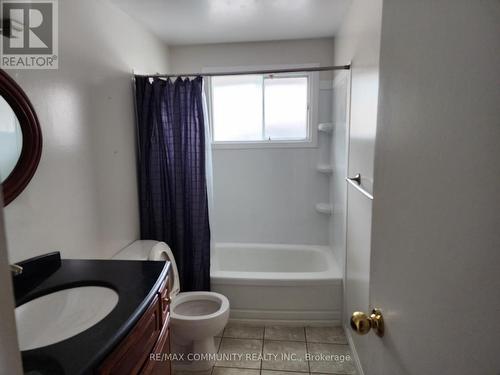 612 Dundee Avenue, Oshawa, ON - Indoor Photo Showing Bathroom