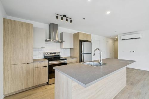 Kitchen - 2405-4955 Rue Des Ormes, Contrecoeur, QC - Indoor Photo Showing Kitchen