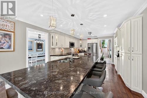 31 Withay Drive, Ajax, ON - Indoor Photo Showing Kitchen With Double Sink With Upgraded Kitchen