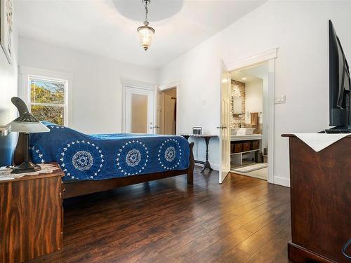 208 Pleasant Street, Truro, NS 