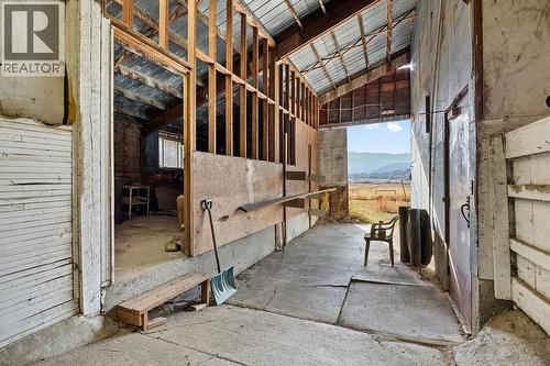 1823 Francis Street, Vernon, BC - Indoor Photo Showing Other Room