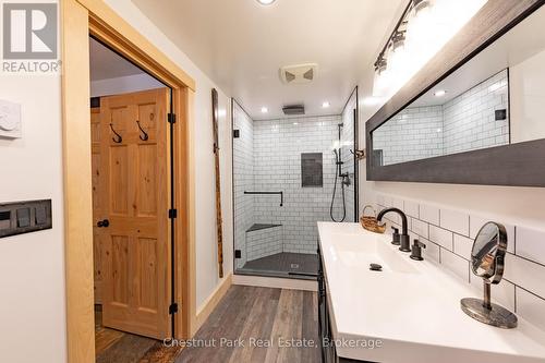 305 Salmon Lake Road, Seguin, ON - Indoor Photo Showing Other Room