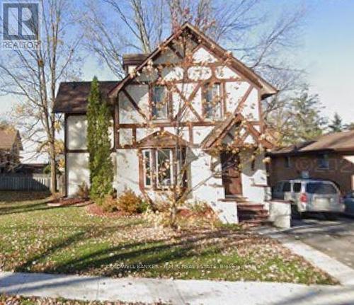 52 GLENELG STREET E  Kawartha Lakes (Lindsay), ON K9V 1Z3