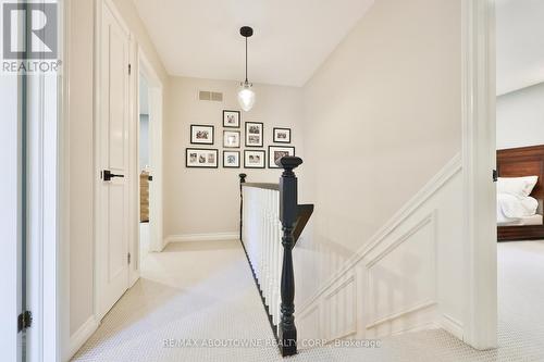 206 Rossmore Boulevard, Burlington, ON - Indoor Photo Showing Other Room