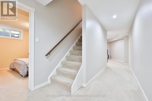 206 Rossmore Boulevard, Burlington, ON - Indoor Photo Showing Other Room