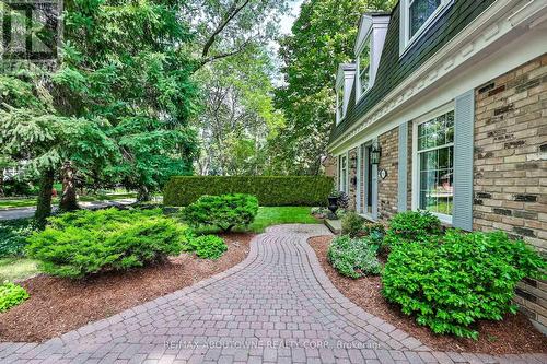 206 Rossmore Boulevard, Burlington, ON - Outdoor