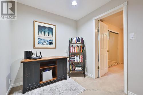 206 Rossmore Boulevard, Burlington, ON - Indoor Photo Showing Other Room