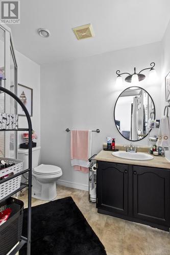 3 Butterworth Place, St. John'S, NL - Indoor Photo Showing Bathroom