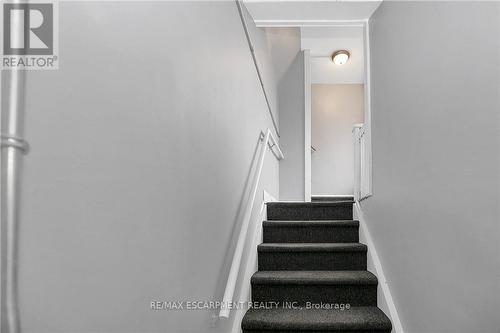 133 Park Row N, Hamilton, ON - Indoor Photo Showing Other Room