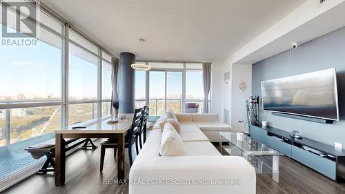 3102 - 33 Singer Court, Toronto, ON - Indoor Photo Showing Living Room