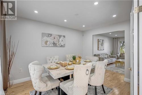 2 Robespierre Court, Hamilton, ON - Indoor Photo Showing Dining Room
