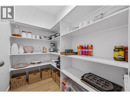 921 Mt Griffin Road Lot# 031-034-98, Vernon, BC - Indoor With Storage