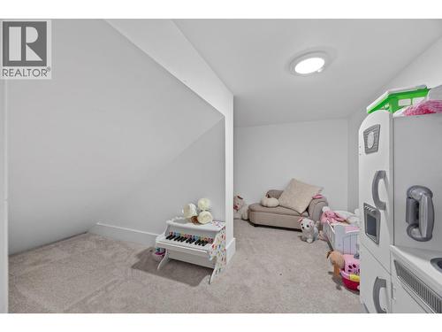 921 Mt Griffin Road Lot# 031-034-98, Vernon, BC - Indoor