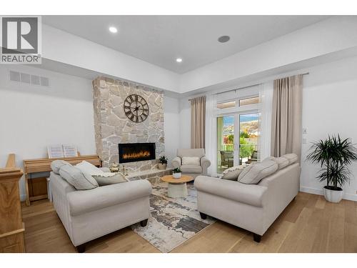 921 Mt Griffin Road Lot# 031-034-98, Vernon, BC - Indoor Photo Showing Living Room With Fireplace