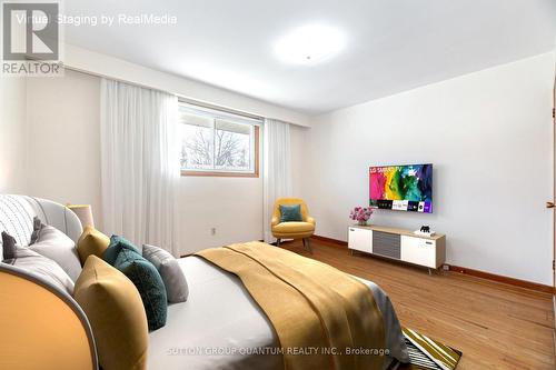 126 Angelene Street, Mississauga, ON - Indoor Photo Showing Bedroom