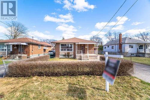 126 Angelene Street, Mississauga, ON - Outdoor