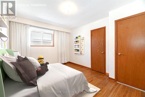 126 Angelene Street, Mississauga, ON - Indoor Photo Showing Bedroom