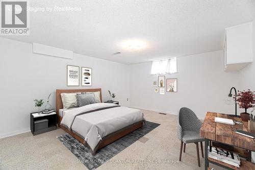 126 Angelene Street, Mississauga, ON - Indoor Photo Showing Bedroom