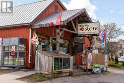 31 COUNTY ROAD 18 ROAD  Prince Edward County (Athol Ward), ON K0K 1P0