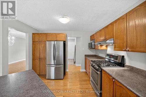 30 Randall James Drive, Ottawa, ON - Indoor Photo Showing Kitchen