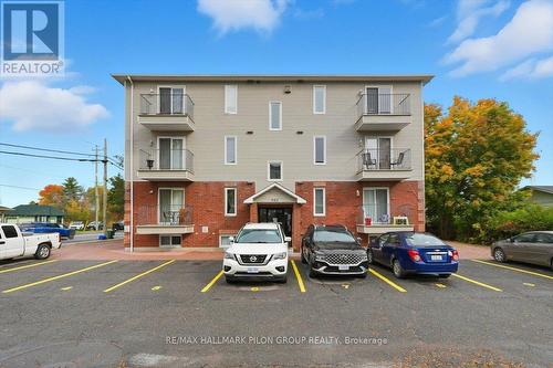 100 - 902 NOTRE DAME STREET  Russell, ON K0A 1W0