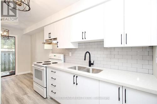 27 Parker Crescent, Ajax, ON - Indoor Photo Showing Kitchen With Double Sink