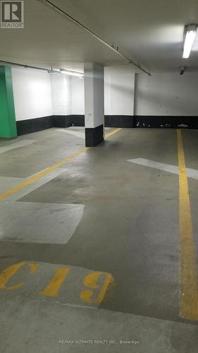 PARKING C19 - 393 KING STREET W  Toronto, ON M5V 3G8