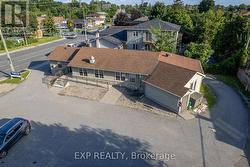 1014 MAITLAND AVENUE  Ottawa, ON K2C 2B6