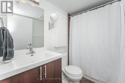 1608 - 1410 Dupont Street, Toronto, ON - Indoor Photo Showing Bathroom