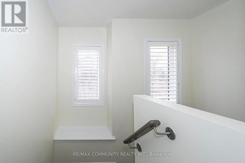 2057 Cliff Road, Mississauga, ON - Indoor Photo Showing Other Room