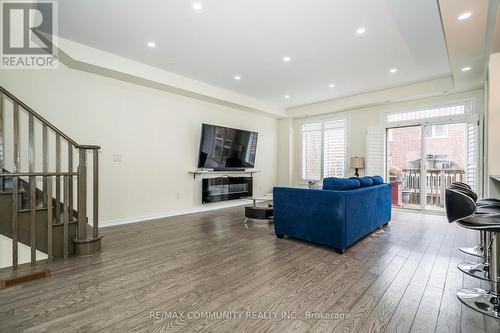 2057 Cliff Road, Mississauga, ON - Indoor Photo Showing Other Room