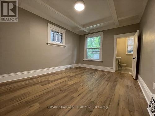 62 Barnesdale Avenue S, Hamilton, ON - Indoor Photo Showing Other Room