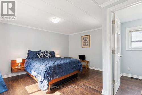 1036 Vista Barrett Private, Ottawa, ON - Indoor Photo Showing Bedroom