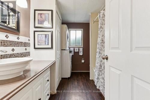 1036 Vista Barrett Private, Ottawa, ON - Indoor Photo Showing Other Room