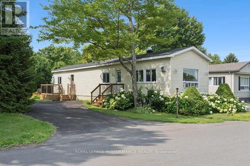 1036 Vista Barrett Private, Ottawa, ON - Outdoor