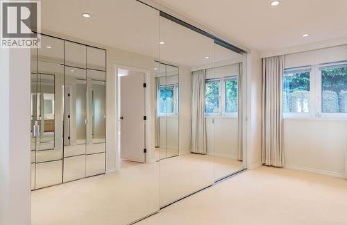 1159 Eyremount Drive, West Vancouver, BC - Indoor Photo Showing Other Room