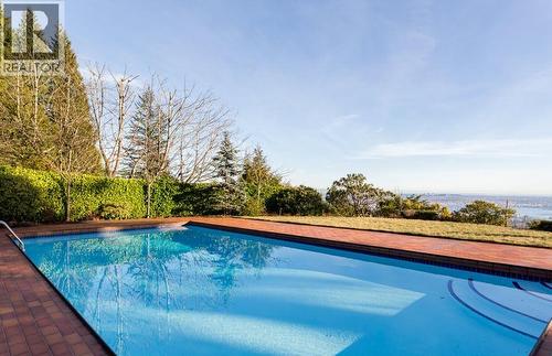 1159 Eyremount Drive, West Vancouver, BC - Outdoor With In Ground Pool With Backyard