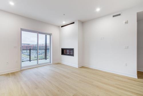 Vue d'ensemble - 204-210 Rue St-Paul, Saint-Jean-Sur-Richelieu, QC - Indoor