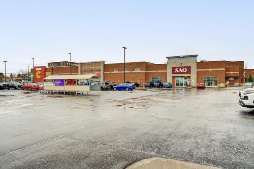 Commerce - 204-210 Rue St-Paul, Saint-Jean-Sur-Richelieu, QC - Outdoor