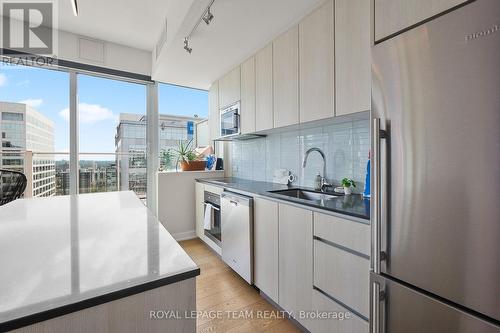 2204 - 199 Slater Street, Ottawa, ON - Indoor Photo Showing Kitchen With Upgraded Kitchen
