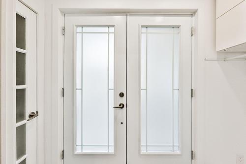 Hall d'entrée/Vestibule - 319  - 321 Rue Blainville E., Sainte-Thérèse, QC - Indoor Photo Showing Other Room