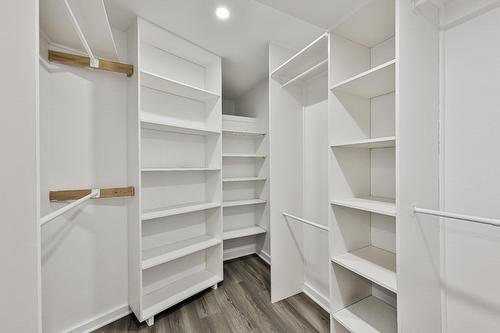 Penderie (Walk-in) - 319  - 321 Rue Blainville E., Sainte-Thérèse, QC - Indoor With Storage